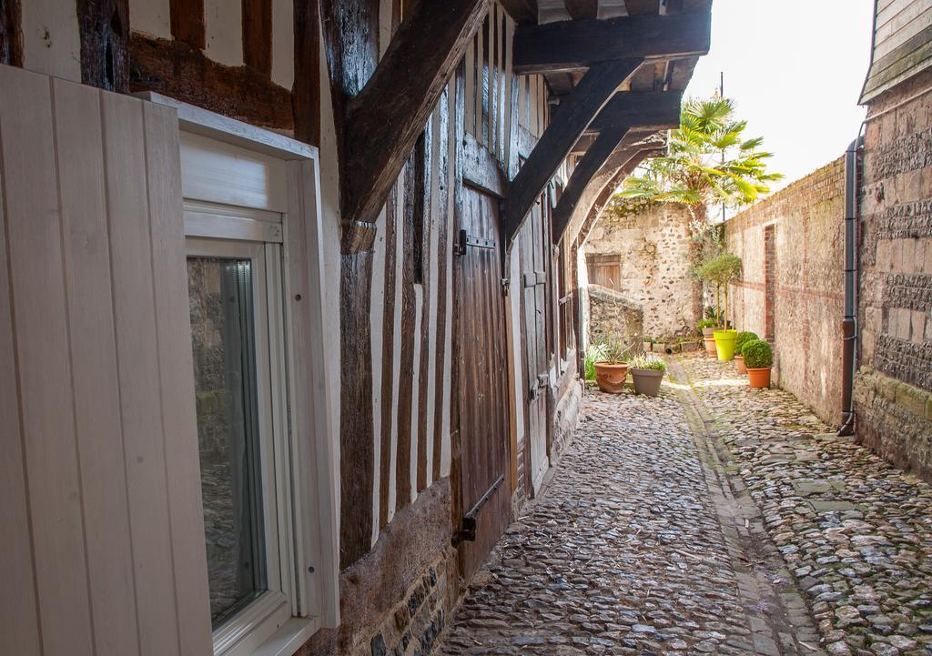 Le Charme Honfleurais Apartment Exterior photo